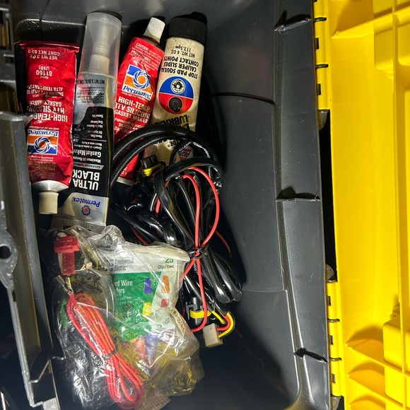 Craftsman toolbox with everything in it - Picture 11 of 16